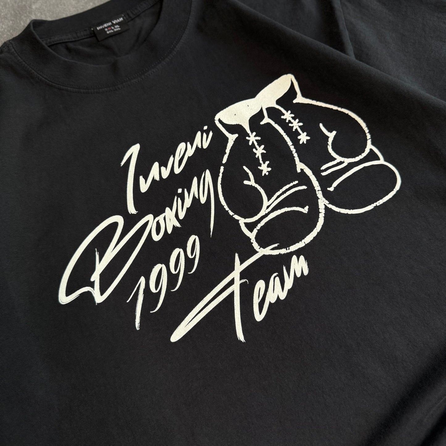 GLOVE TEE